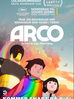 Två barn och en robot blickar ut mot horisonten.