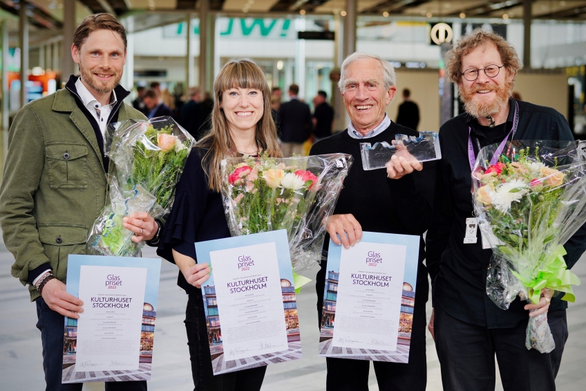 Foto på vinnarna av Glaspriset 2022: Sebastian Westin, Pernilla Remröd, Per Ahrbom och Peter Mars.