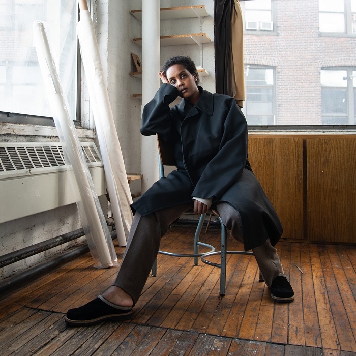 Konstnären Fatima Moallim. 