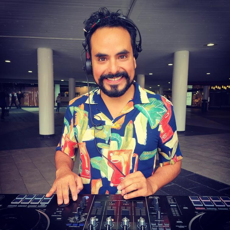 DJ på Sergels torg