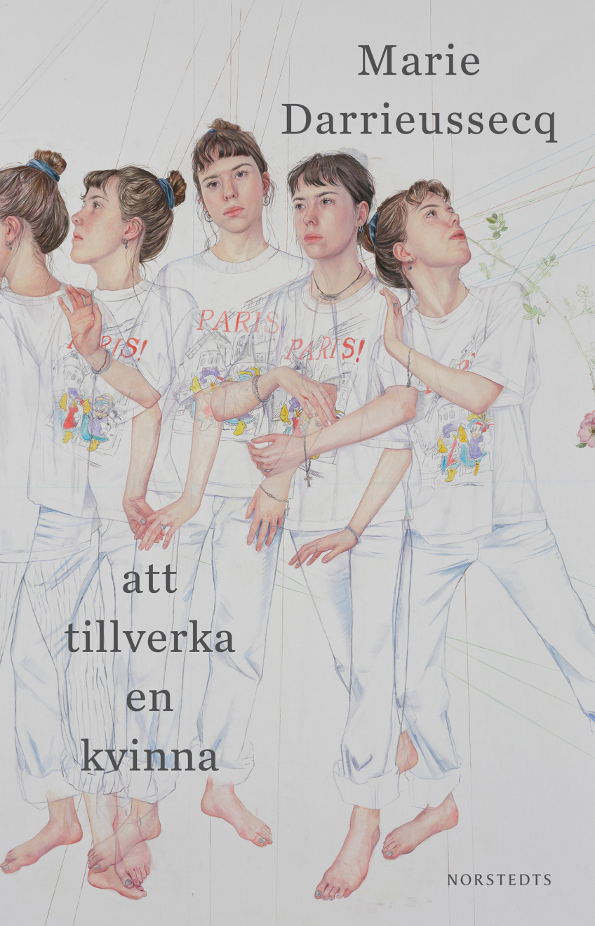 Bokomslag med flera tecknade unga kvinnor i vita t-shirts med texten "PARIS!", barfota i olika poser.