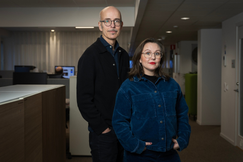 Petter Beckman och Evelina Hertz, journalister på Lokaltidningen Mitt i.