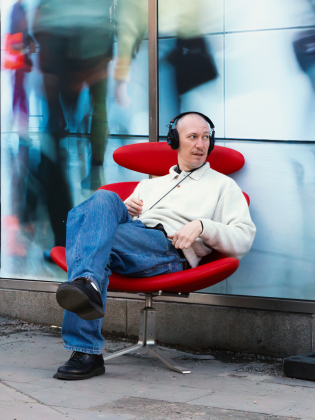 Programledare Alexander Dominici